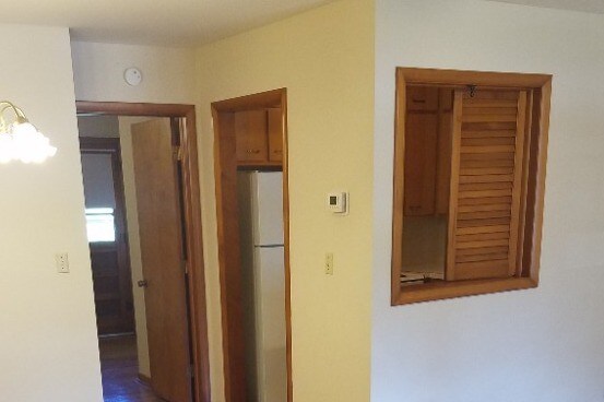 Main - 101 S Owensby St