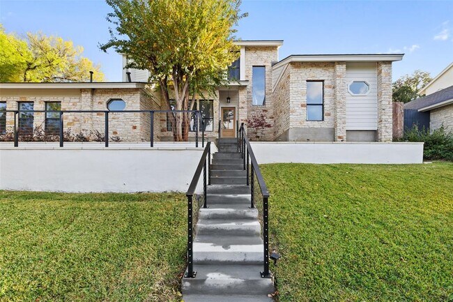 Building Photo - 2003 Mistywood Dr