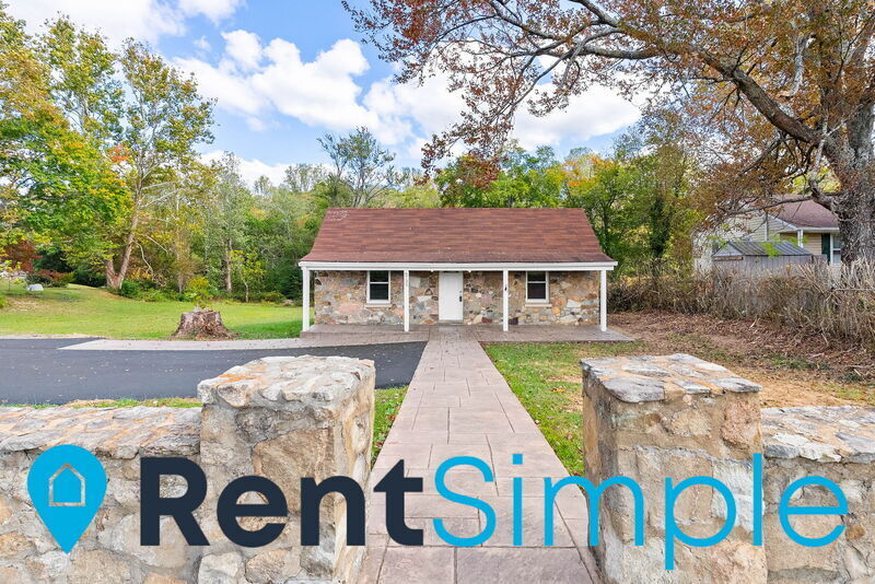 Foto principal - 6733 Leeds Manor Rd
