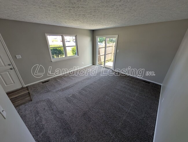 Building Photo - Charming 3-Bedroom Ranch with New Kitchen ...
