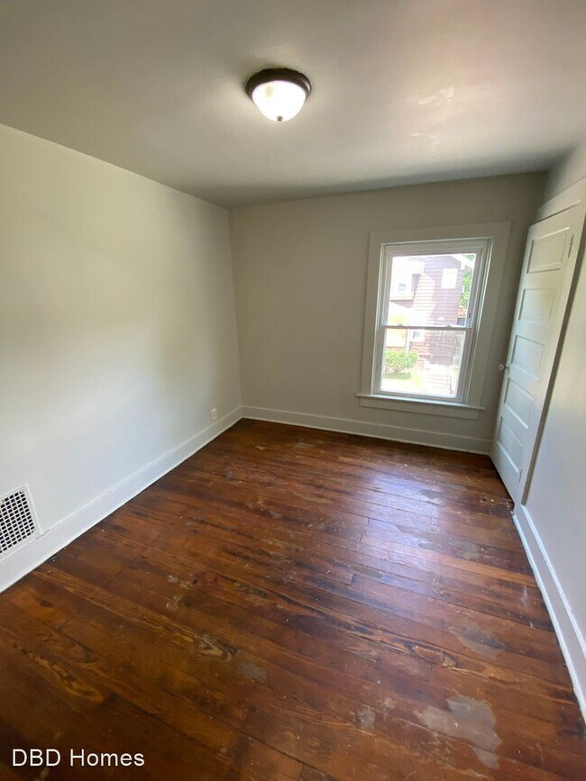 Foto del edificio - 3 br, 1 bath House - 711 Guildford Ave