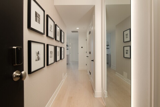 Foto del edificio - 707 N Wells St