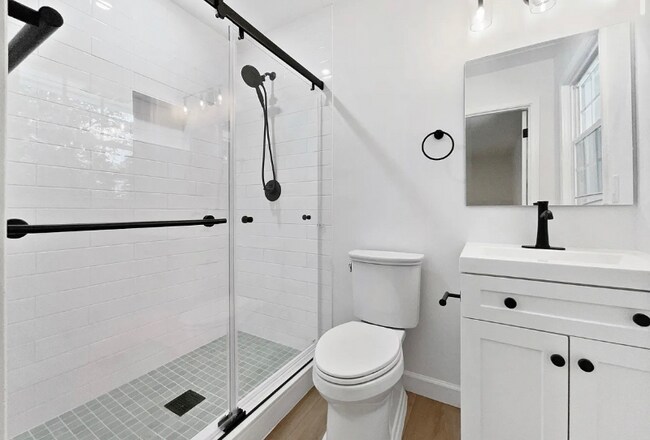 Foto del edificio - 3178 Rainbow Ridge Rd