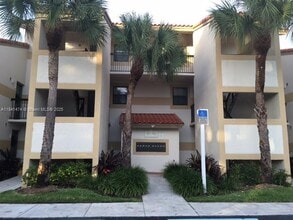 Building Photo - 9855 Nob Hill Ln