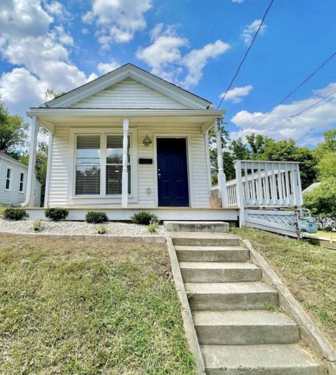 Photo - 549 Rawlings St