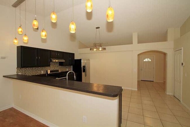 Building Photo - 2531 Dumas Dr