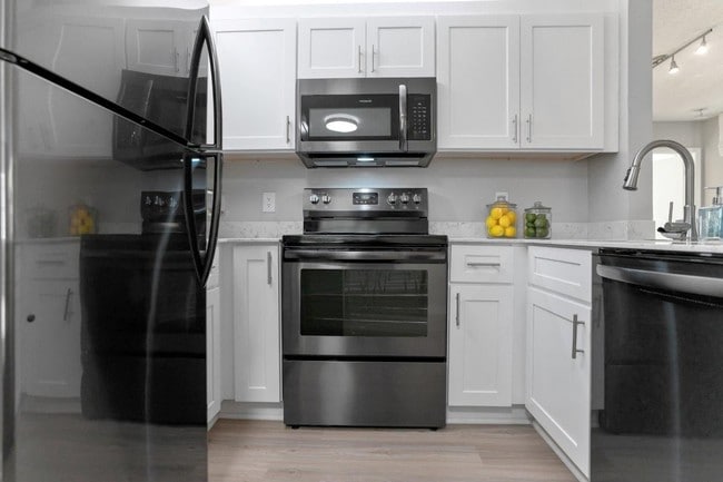 Photo - AXIS Delray Beach Apartments