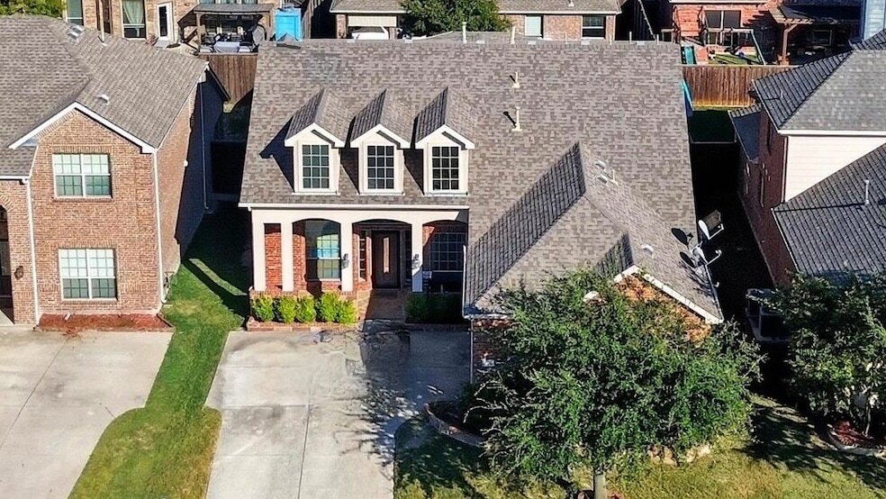Foto principal - 1205 Dripping Springs Ln