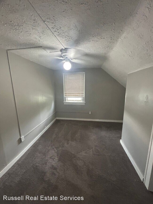 Foto del edificio - 4 br, 1.5 bath House - 4621 E 174th St