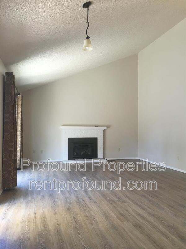 Building Photo - 18920 NW Nelscott St