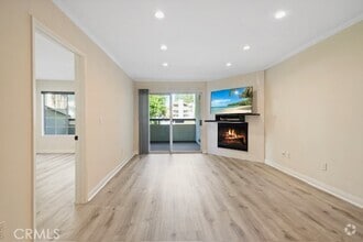 Building Photo - 21400 Burbank Blvd