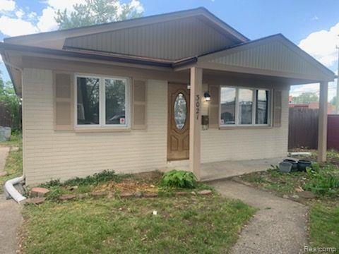 Building Photo - 3120 Parker Dr