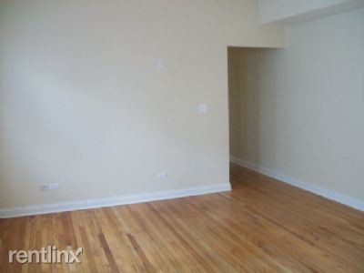Building Photo - 1 br, 1 bath  - 3244 W Wellington Ave 3