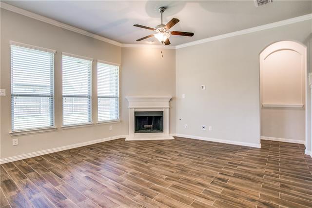 Foto del edificio - 2404 Prospect Park Ln