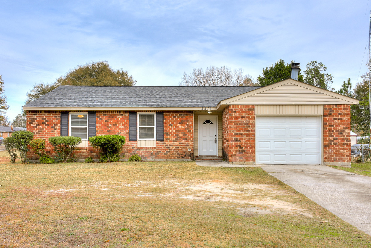 Foto principal - 2211 Hephzibah - McBean Rd