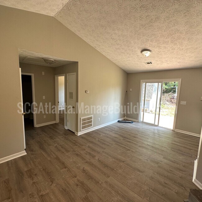 Foto del edificio - 1093 Bonita Cir