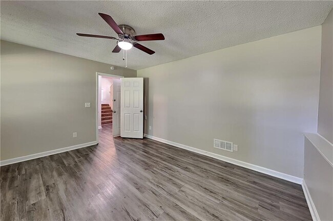 Foto del edificio - 1732 English Ivey Ln