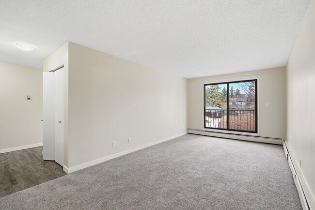 Photo du bâtiment - Heather Lee Apartments