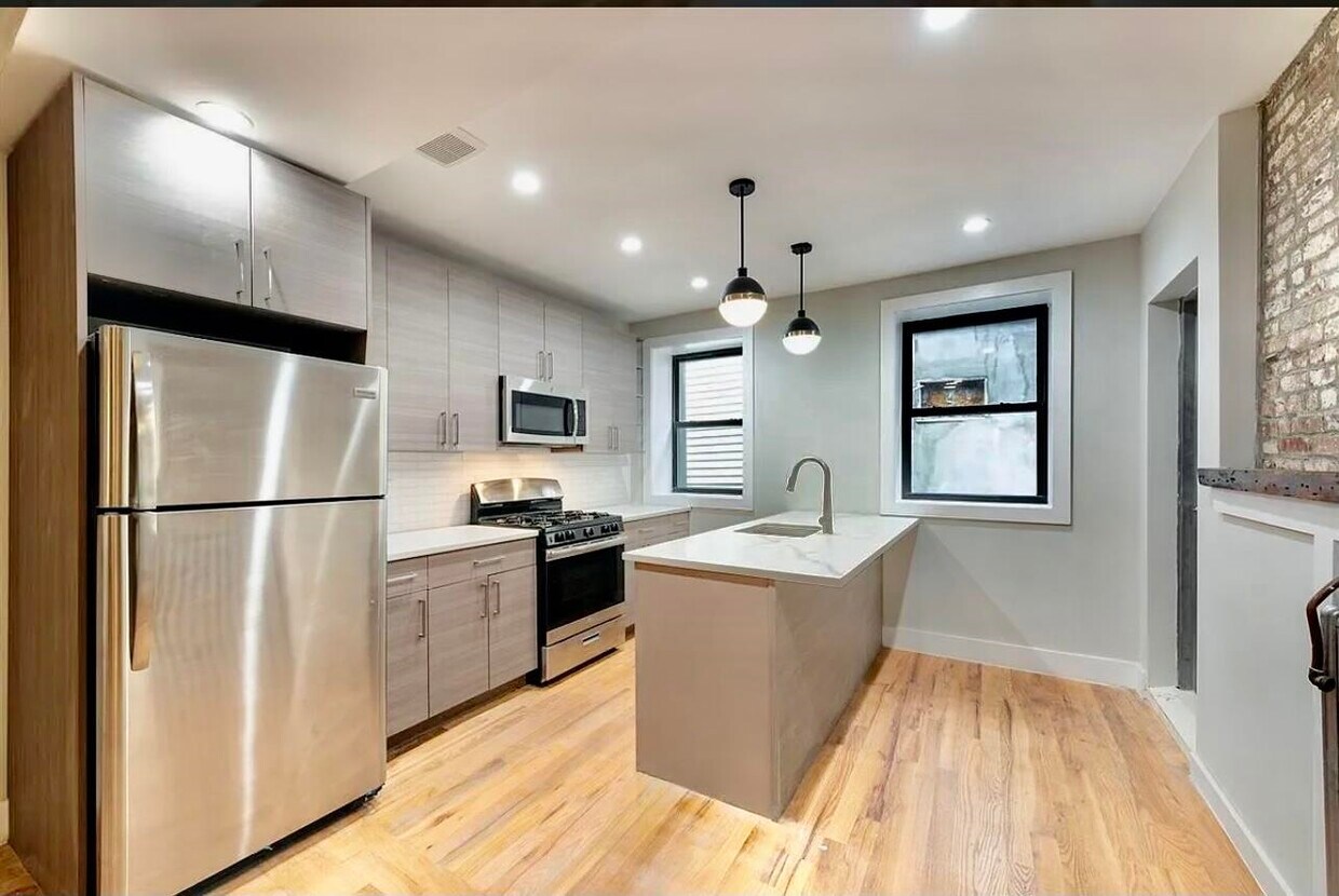 440 Baldwin Ave Unit 1R, Jersey City, NJ 07306 Condo for Rent in