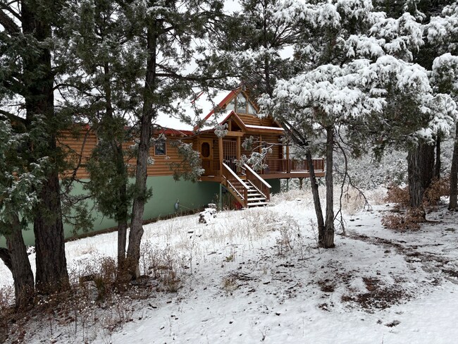 Foto del edificio - 387 County Rd B64