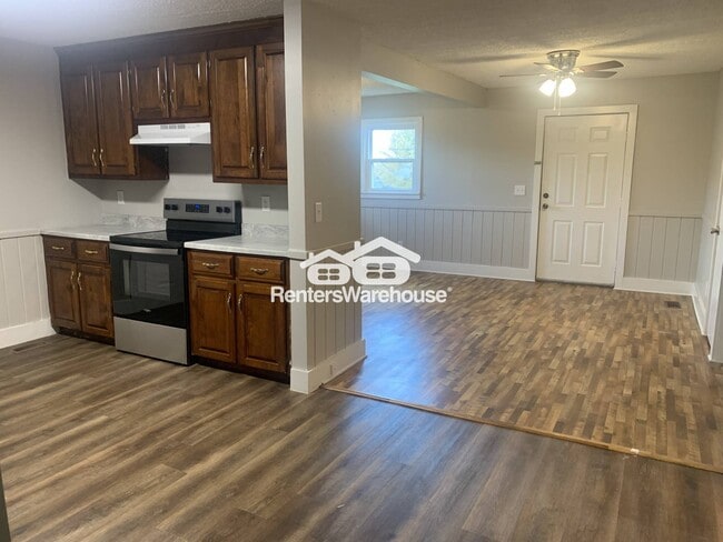 Foto del edificio - 27783 Pinedale Rd