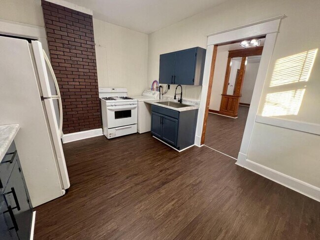 Foto del edificio - 301 Folts St