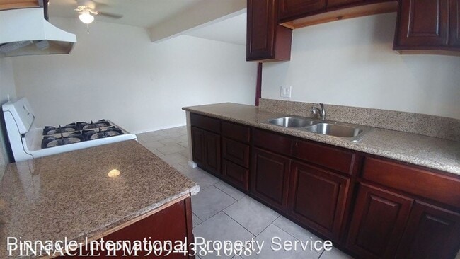 Building Photo - 2 br, 1 bath House - 2449 Chanslor Street #A