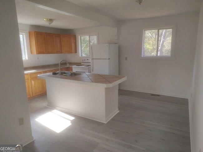 Foto del edificio - 929 Bond Bridge Rd