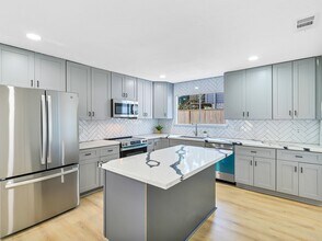 Building Photo - 1306 Briarmead Dr