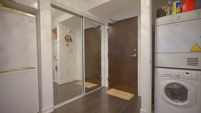 Building Photo - 151-151 Dan Leckie Way