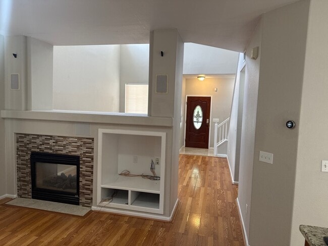 Building Photo - 3264 E 139th Ave