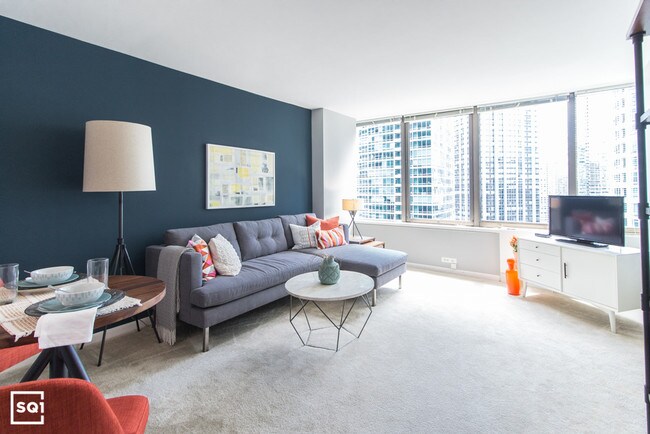 Foto del edificio - 227 E Ontario St
