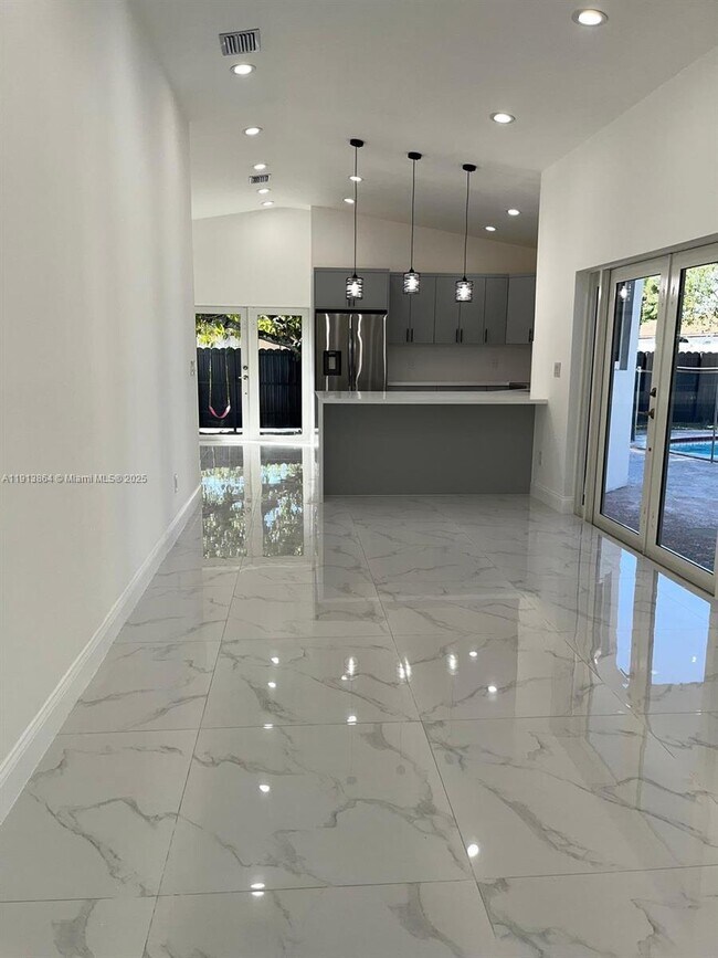 Foto del edificio - 12443 SW 193rd St