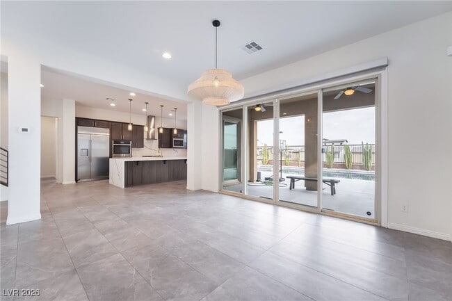 Building Photo - 6348 Skystone St