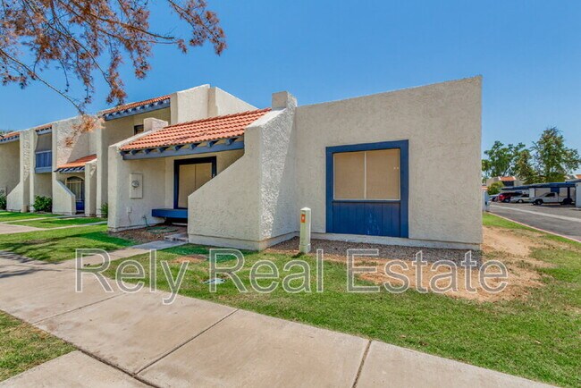 Foto del edificio - 5424 W Laurie Ln