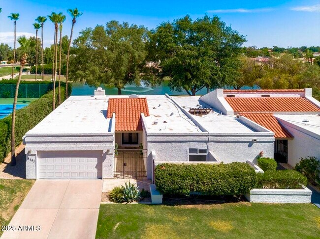 Building Photo - 8207 E Del Cuarzo Dr