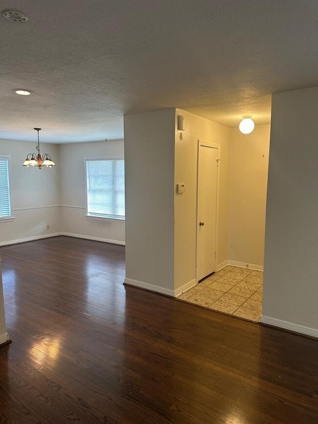 Foto del edificio - 9337 Walterville Rd