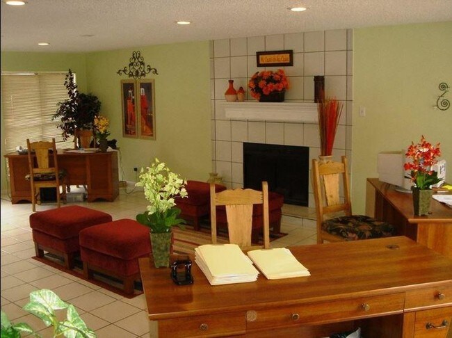 Foto del edificio - 3829 Gannon Ln