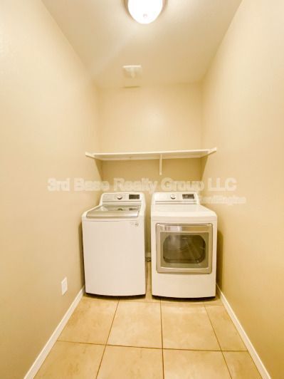 Building Photo - 20472 W Park Meadows Dr