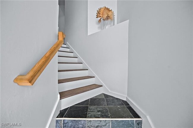 Foto del edificio - 3740 Fieldstone Blvd