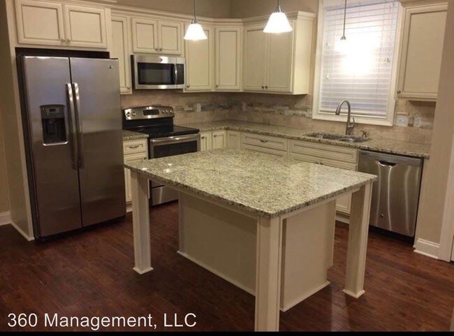 Building Photo - 4 br, 4 bath House - 446 Breckenridge Court