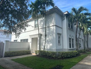 Building Photo - 15548 SW 39th St