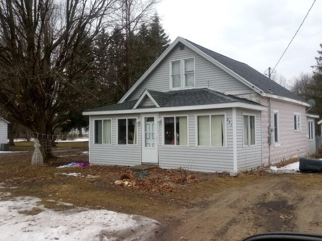 Building Photo - 9033 W 1 Mile Rd