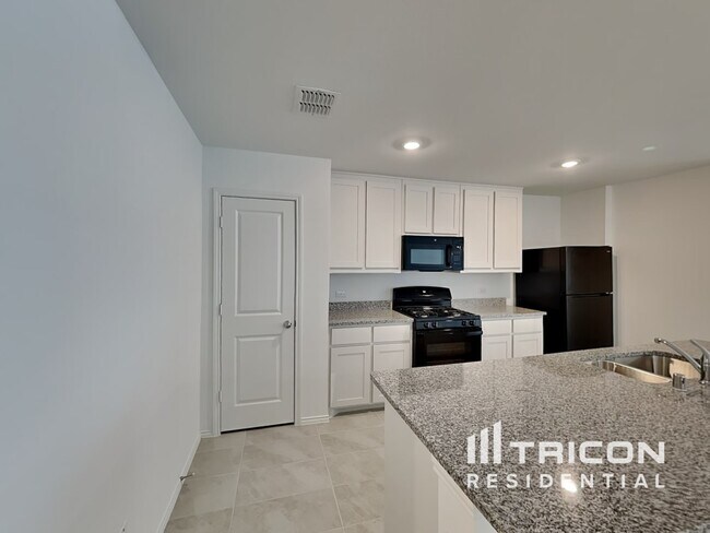Building Photo - 1789 Courage Creek Crandall TX