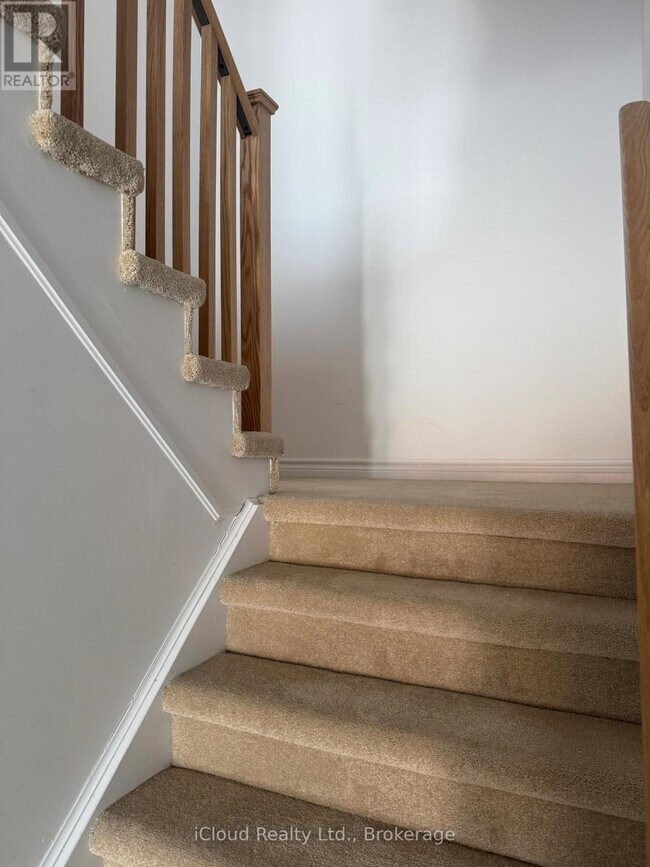 Photo du bâtiment - 386 Centre St