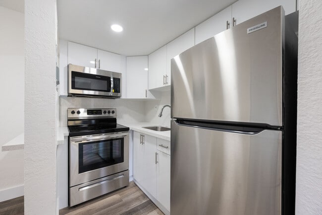 Foto del edificio - 1811 NW 19th Terr