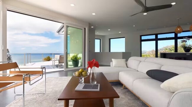 Photo - 44-652-652 Kane‘ohe Bay Dr House