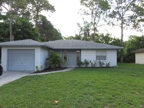 Building Photo - 2153 McIntosh Rd