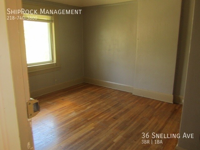Foto del edificio - 36 Snelling Ave