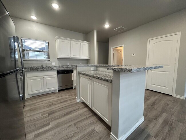 Foto del edificio - 6040 24th St